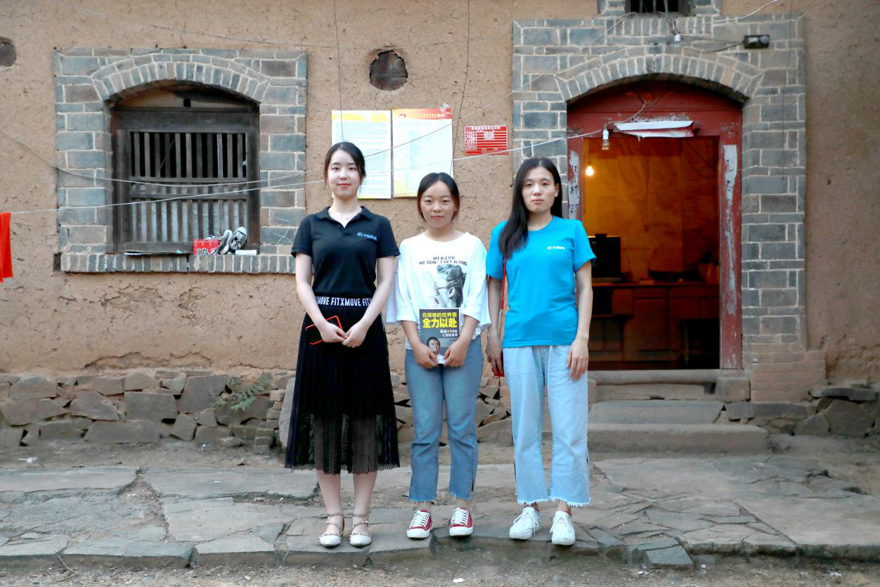 文都教育愛心助學2018再出發——21名寒門學子獲資助