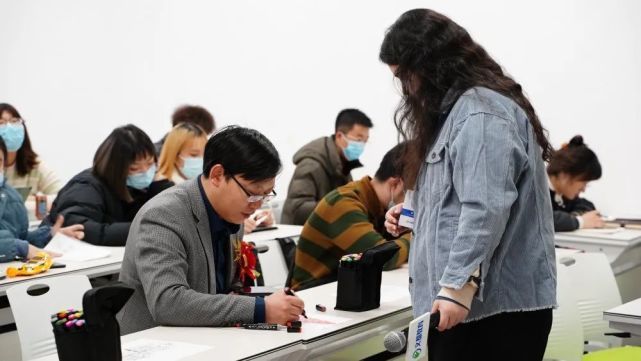 文都Life體驗(yàn)館開(kāi)業(yè)盛典于12月19日?qǐng)A滿(mǎn)結(jié)束!